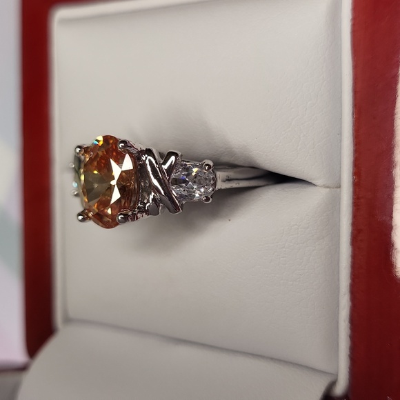 Cocktail Ring - Picture 4 of 7